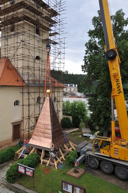 Oprava věže kostela